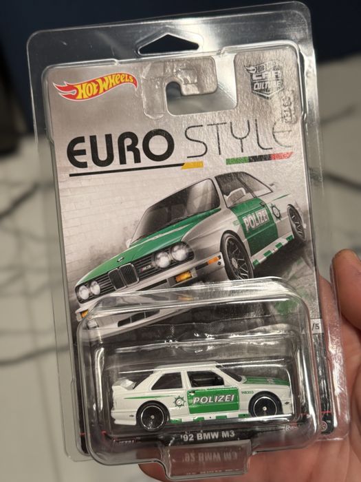 Hot Wheels Premium BMW M3 E30 Polizei Euro Style 2016 piękna