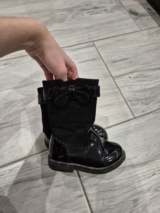 Botki zimowe dla dziewczynki r.22