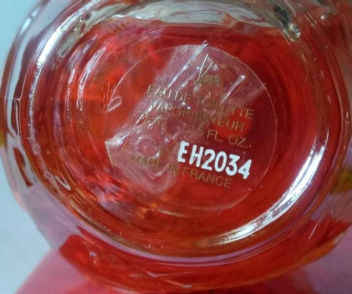 Поділюсь парфумами оригінал