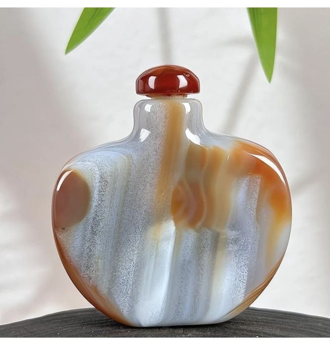 Frasco de rapé também conhecido por snuff bottle