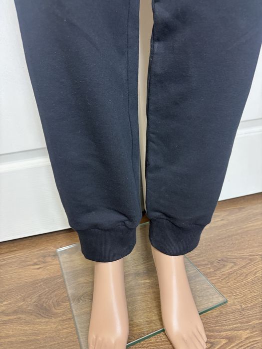Joggery czarne  Livi wysoki stan M/38