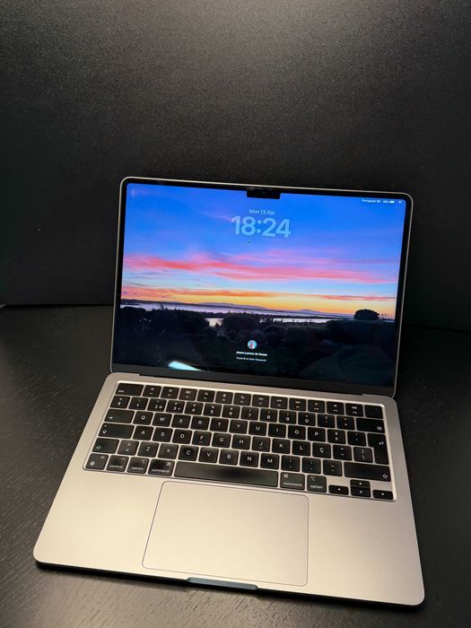 Macbook Air M2 (2022)