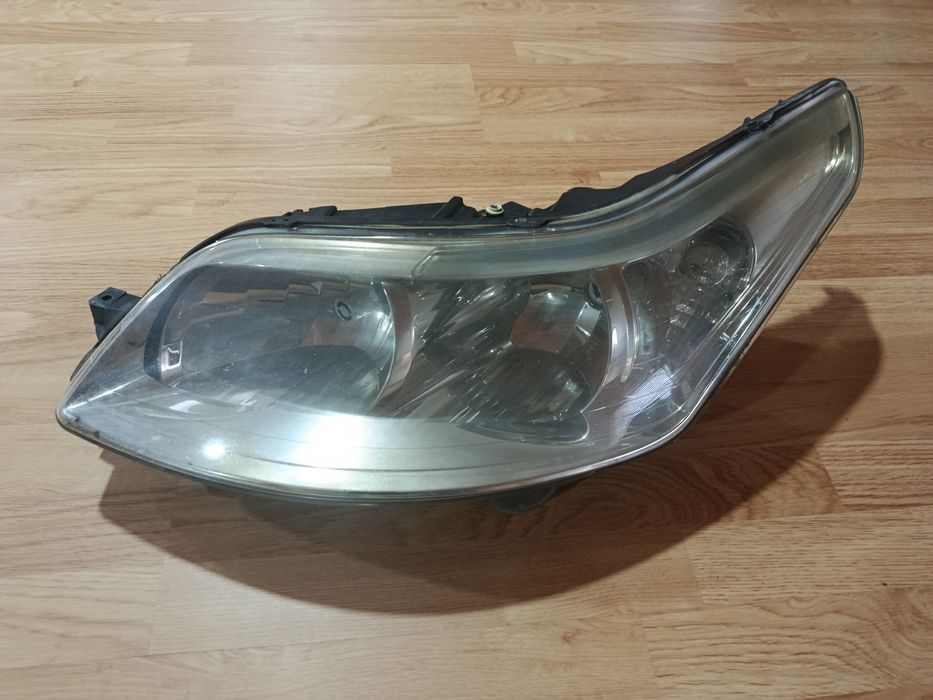 Farol Esquerdo Citroen C4 Coupé usado