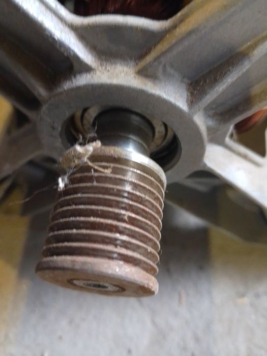 Двигатель стиральной машины Веко