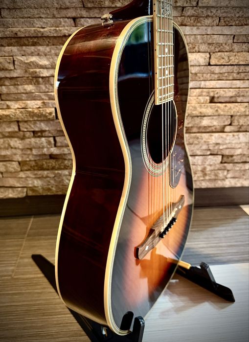 FENDER Ron Emory Loyalty Parlor Sunburst + Fishman Matrix / po setupie / rzadki model