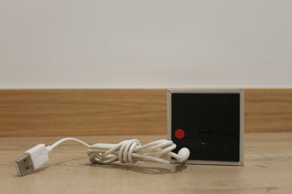 Relógio Digital de mesa64550972520834121