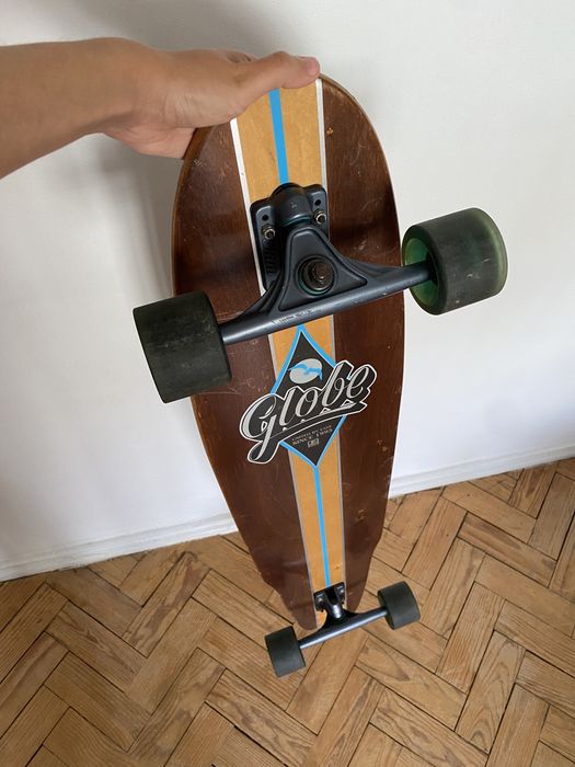 Longboard skate Globe