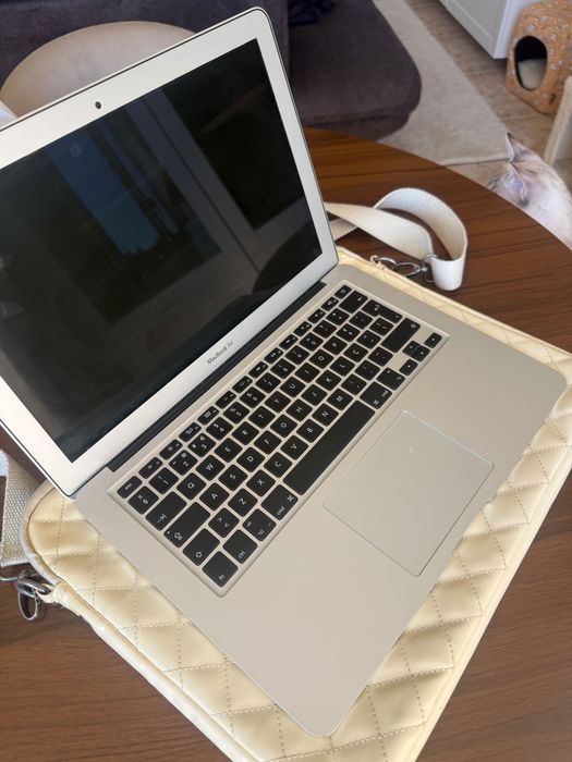 MacBook Air 13” 2017