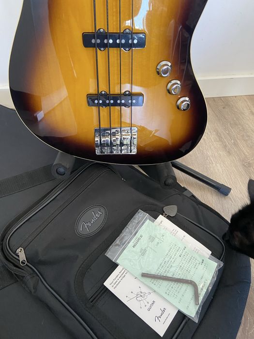 Baixo Fender Jazz Bass Aerodine Special made in Japan
