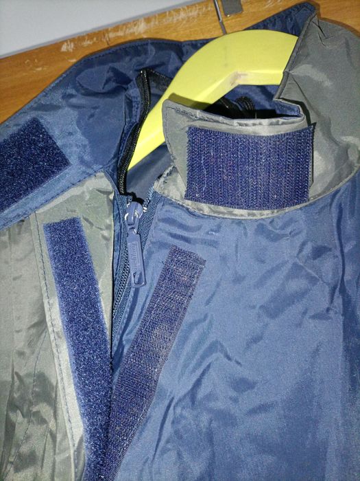 Fato completo chuva novo