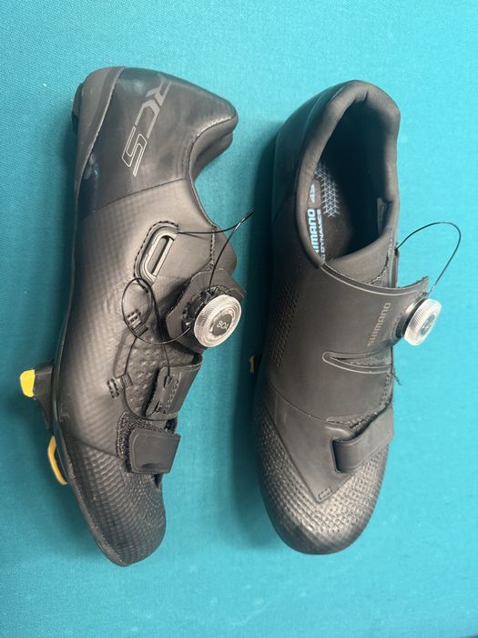 Sapatos Shimano 41 de tamanho.