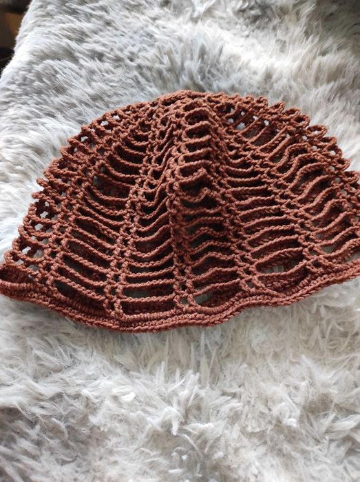 Czapka ażurowa boho