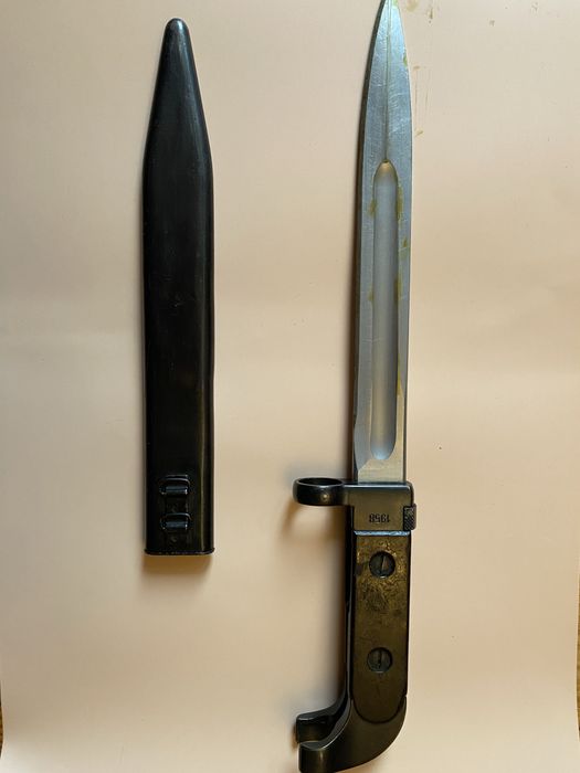 Bagnet  z 1958  militaria