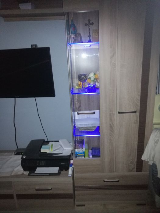 Zestaw mebli do pokoju