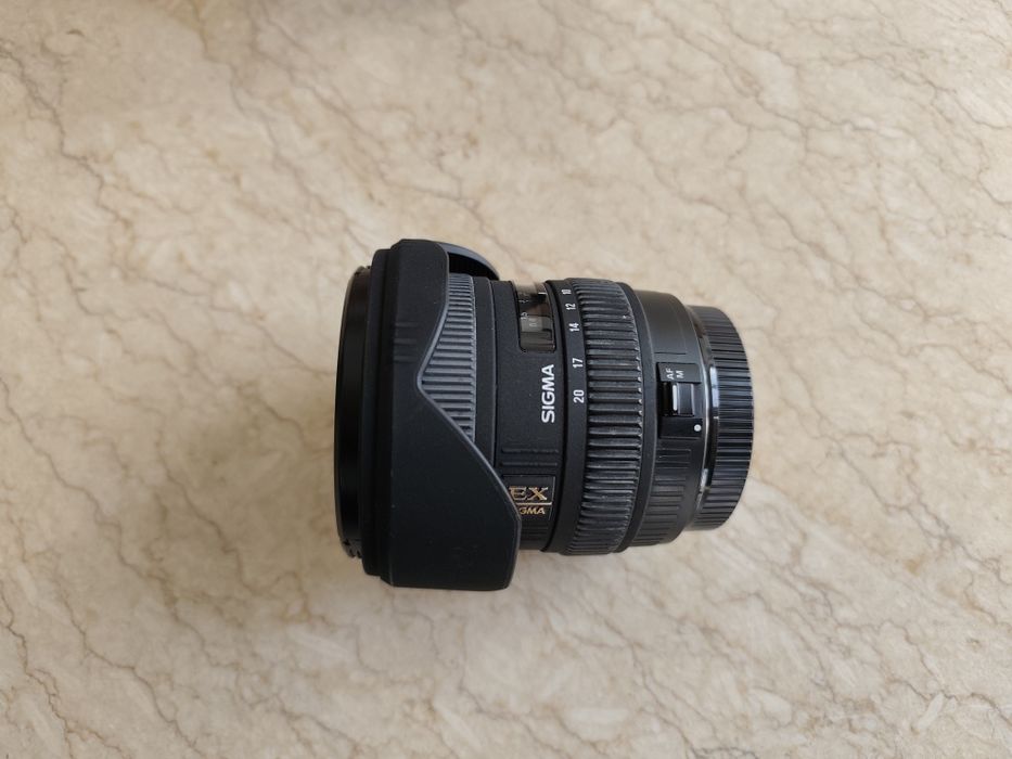 Duas objetivas Sigma EF para canon. Sigma 10-20mm EX e  Sigma 18-250mm