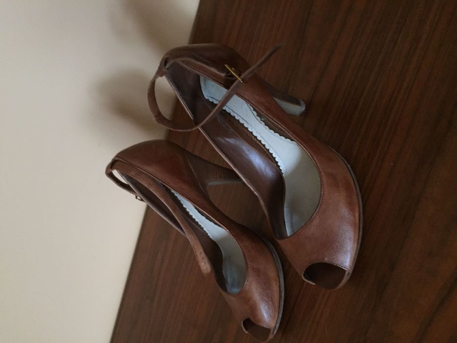 Szpilki letnie, sandał,skóra.