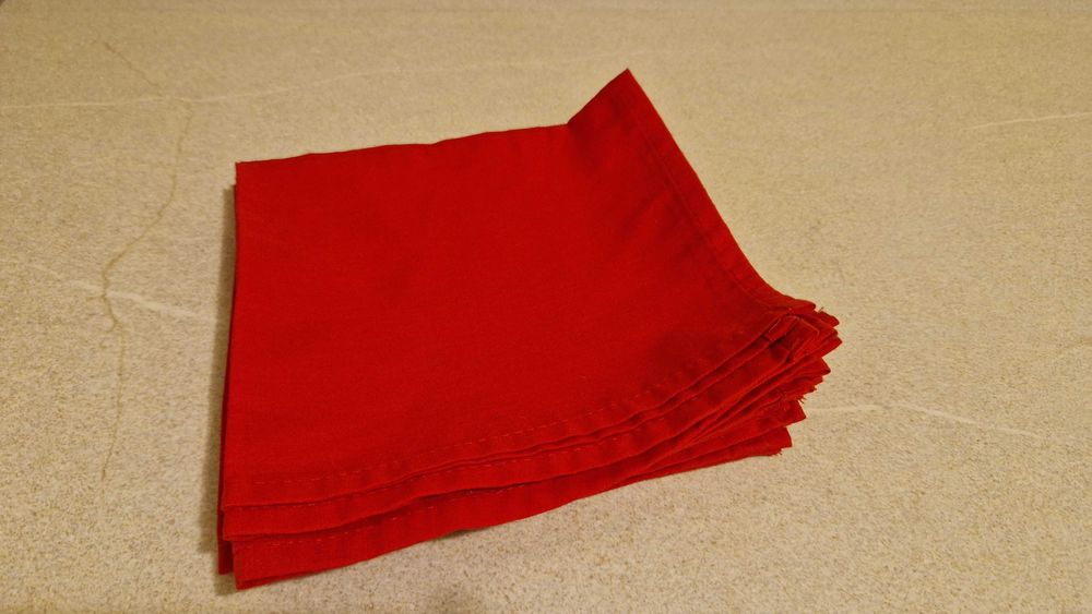 Conjunto 9 guardanapos de tecido vermelho, quadrados 38 cm x 38 cm