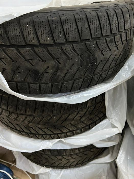 Зимняя Резина GOODYEAR 265/60/R18