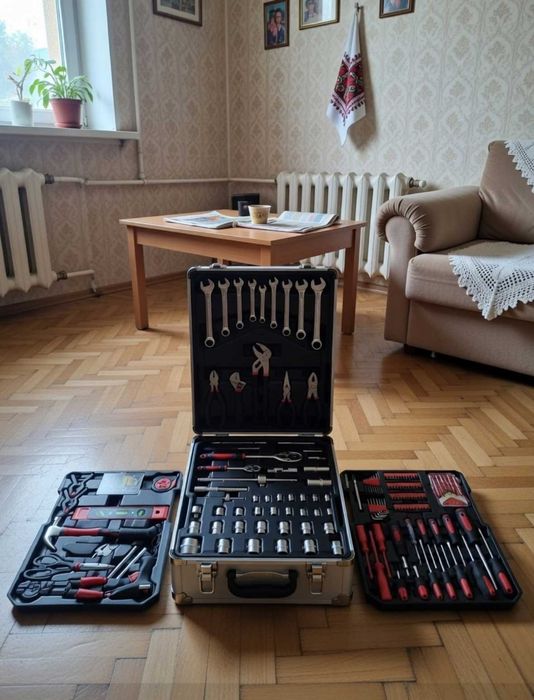 Великий набір інструментів у чемодані 408 деталей професійний