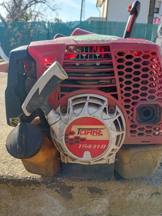 Roçadora a gasolina