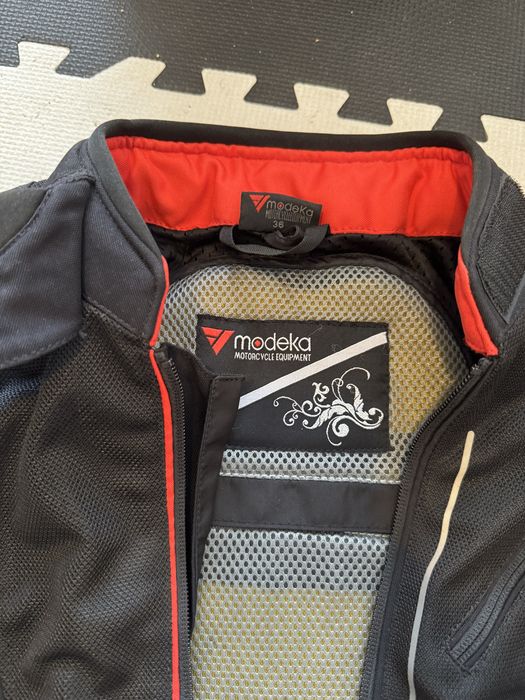 Strój damski - kurtka/spodnie