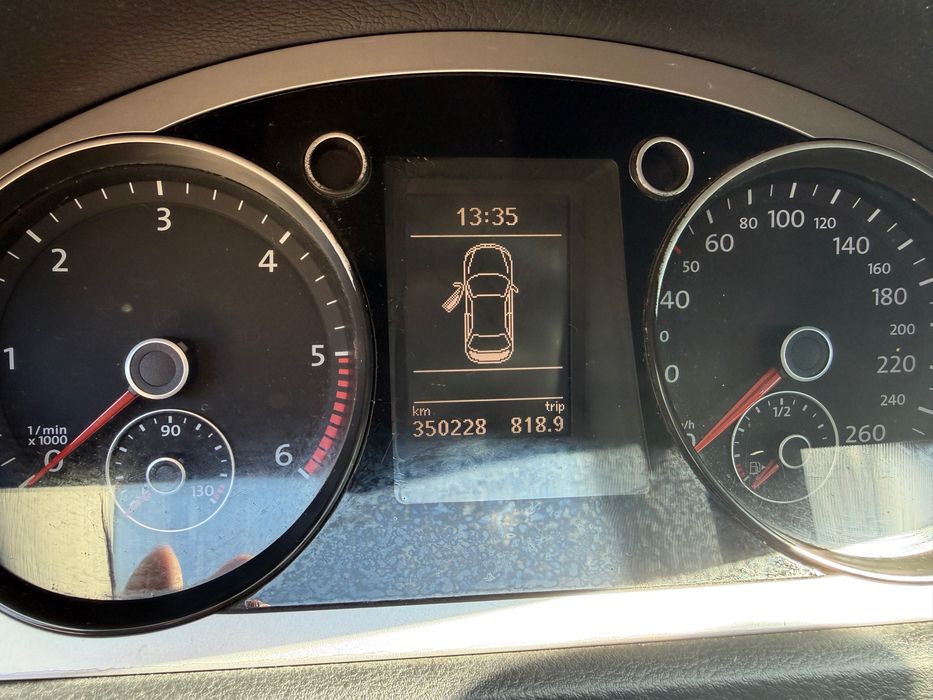 Volkswagen Passat B6 1.6 TDI 2009