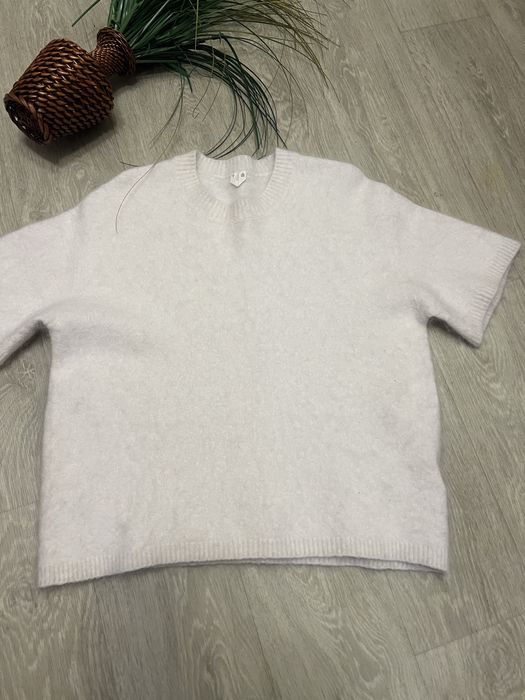 Тепла футболка светр ,,ARKET,, p. S-M