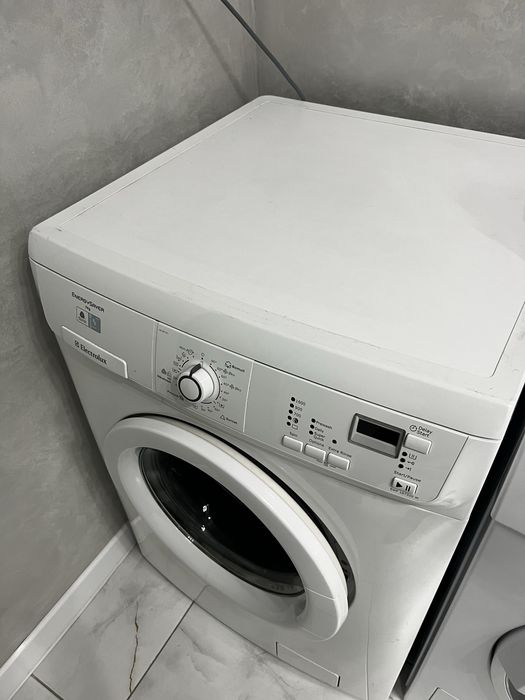 Пральна машина Electrolux