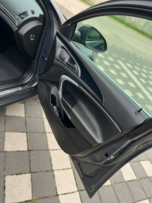 Opel Insignia 2015 2.0tdti 173hp