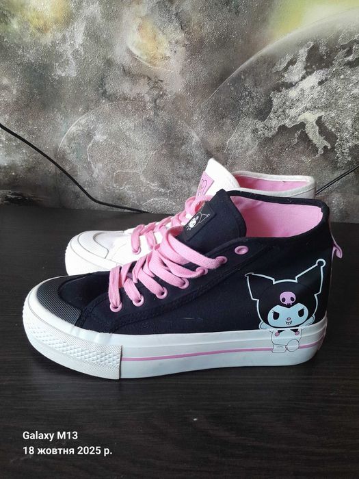 Продам для дівчинки