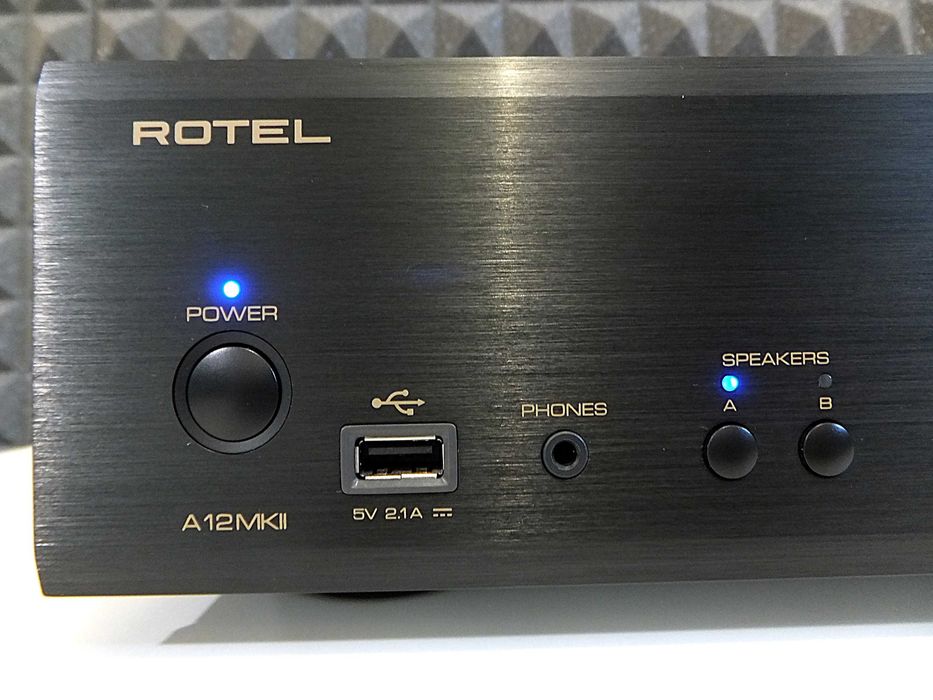 Wzmacniacz stereo ROTEL A12 mk2 / DAC / Bluetooth / karton