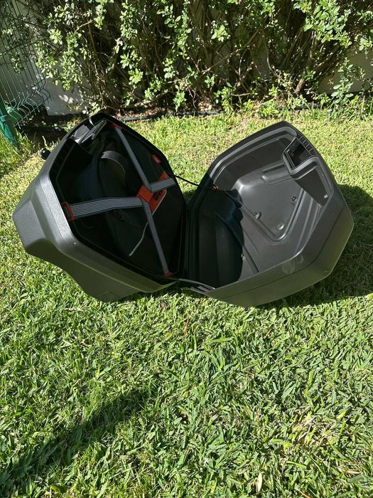 Conjunto de malas laterais Givi V37 (Catadióptrico transparente)