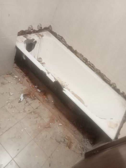 Trabalhos de trolha pintura e canalização