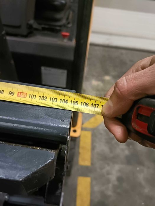 Chwytak  do wózka widłowego Cascade