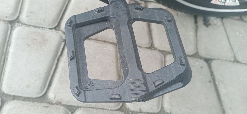 Велосипед шосейний CLS Cube