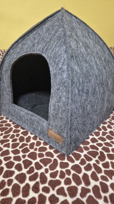 Хатка для кота. Будинок для кішки.