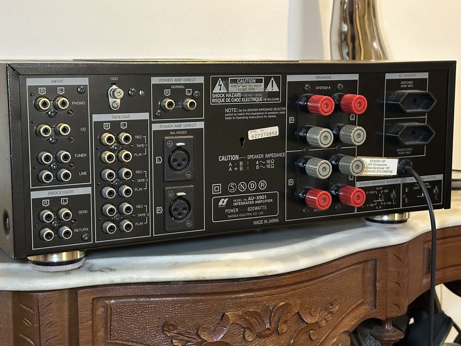 Sansui AU-X901 amplificador