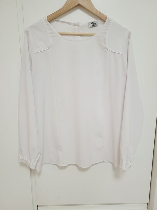 Elegancka biała bluzka 44