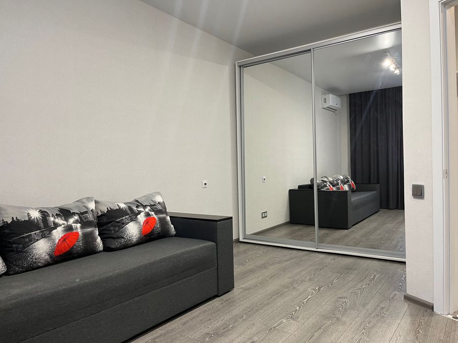 Аренда 1-однокомнатной квартиры на борщаговке,максимальный пакет.