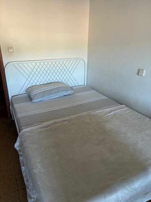 Vende cama de casal