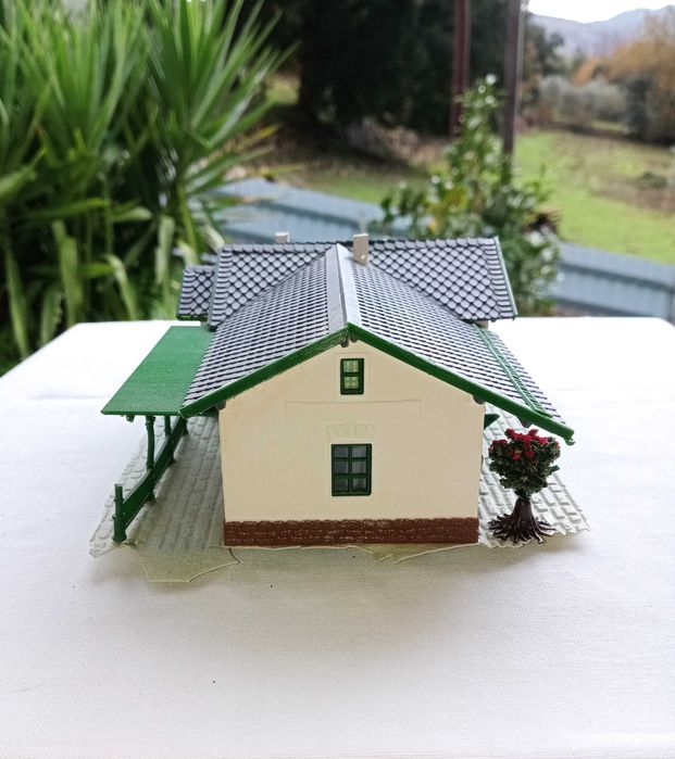 VAU-PE H0, Estação de comboios Villars