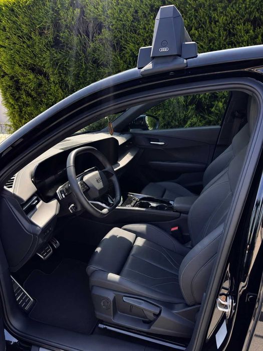 Audi Q3 Sportback e-hybrid 272cv S line 11/2025 IVA dedutível