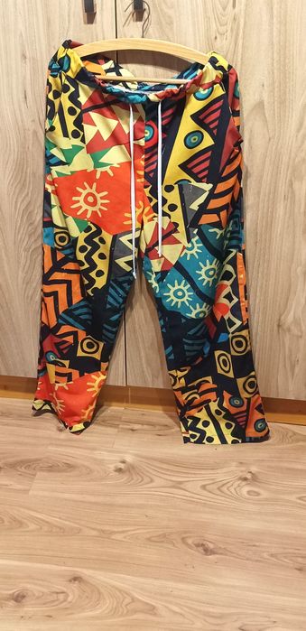 Spodnie młodzieżowe, rozmiar M