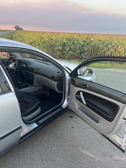 Volkswagen Passat 2001 VIN WVWZZZ3BZ2P240833 фото оголошення 9 з 24