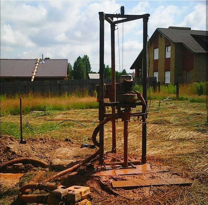 Буріння свердловин. Ремонт скважин. Пошук води. Бурение скважин.