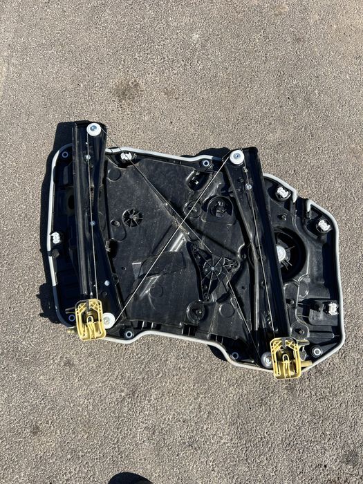 Склопідіймач bmw g20 g21 передній правий стеклоподъемник