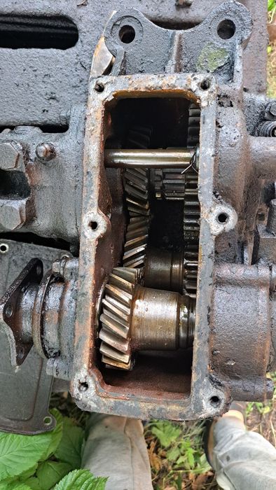 Роздатка газ 69 в сборе