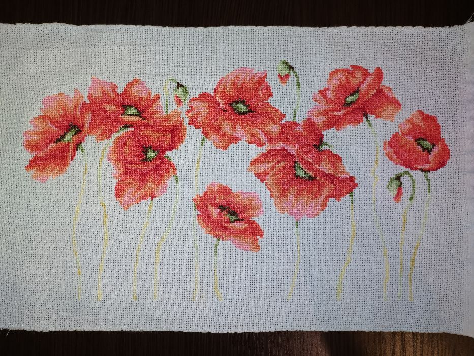 продам вишиті картини