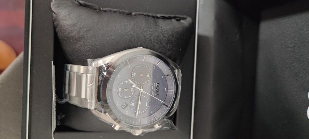 Relógio Boss novo