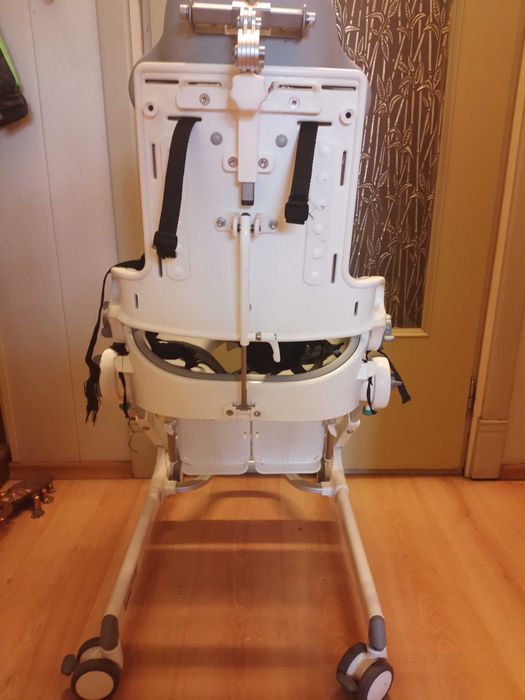 Стульчик для душа и туалета ДЦП R82 Flamingo 3 размер